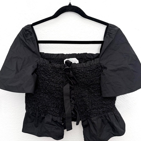 Mare Mare X Anthropologie Peplum Bow Front Smocked Cropped Top - Picture 2 of 5